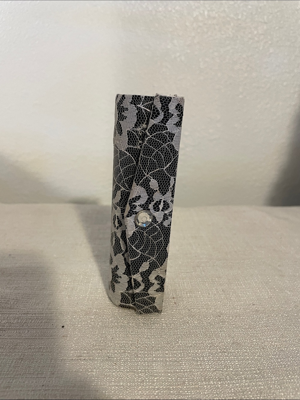 Black and White Lace-Print Lipstick Case Mirror